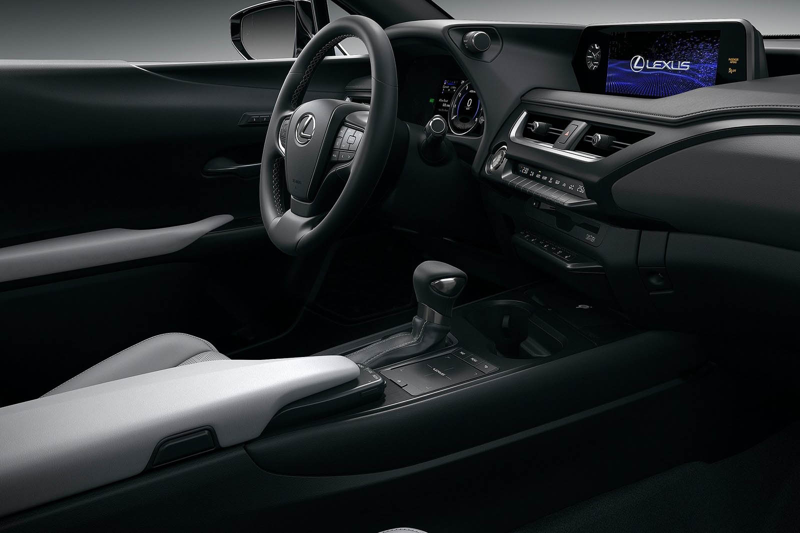 لكزس UX 2019 - (9).jpg