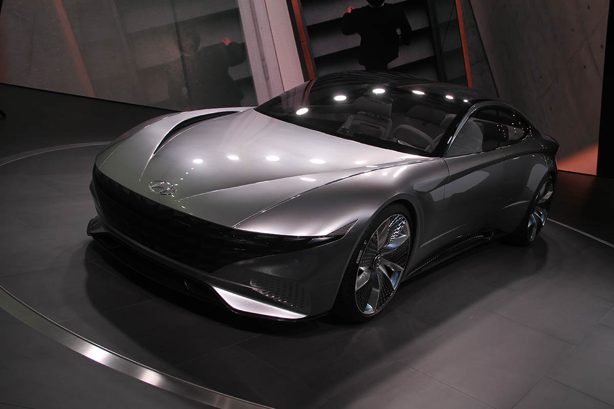 معرض جنيف للسيارات 2018 - 009.jpg