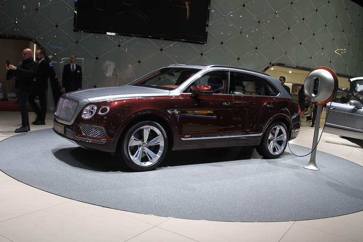 معرض جنيف للسيارات 2018 - 017.jpg