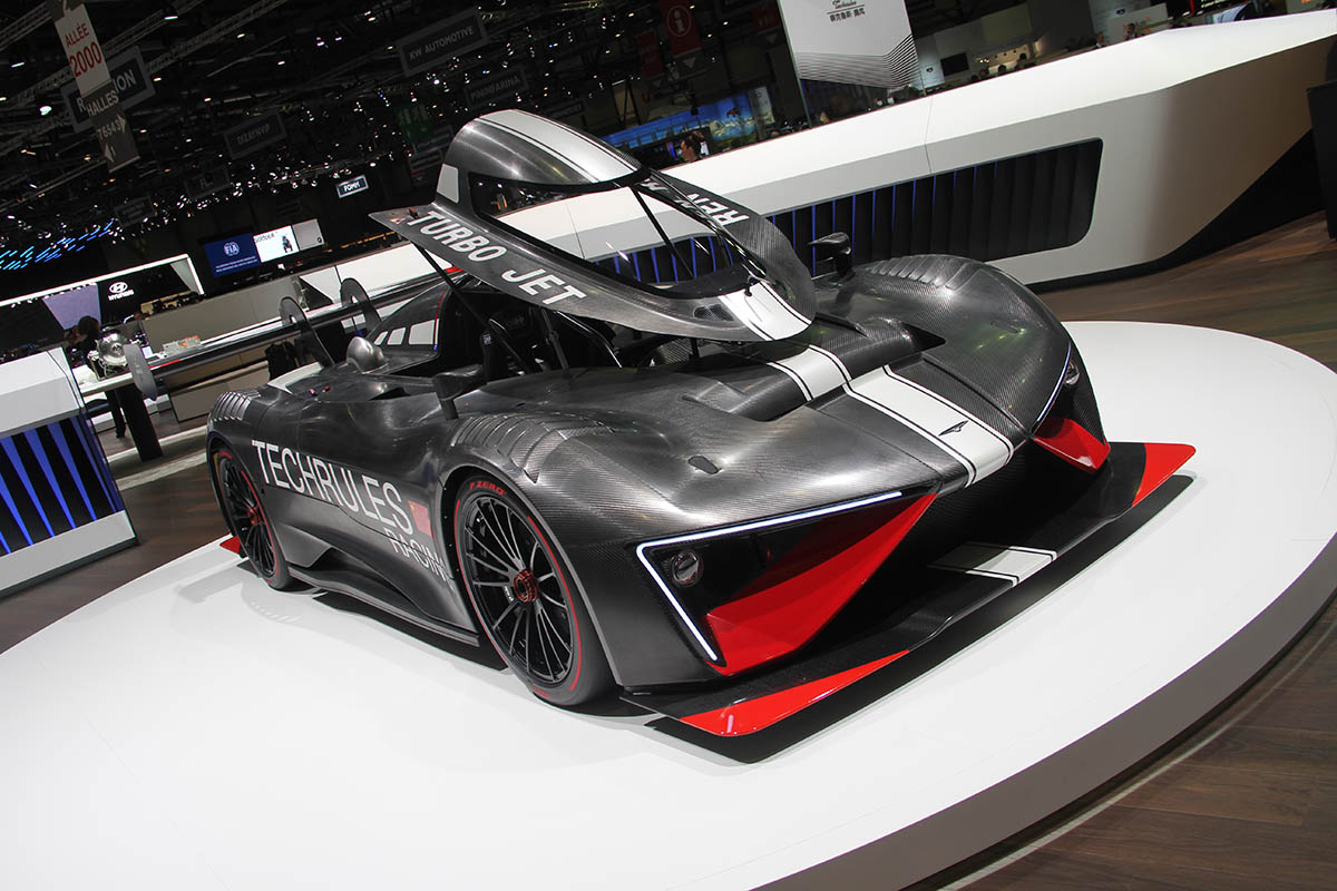 معرض جنيف للسيارات 2018 - 032.jpg