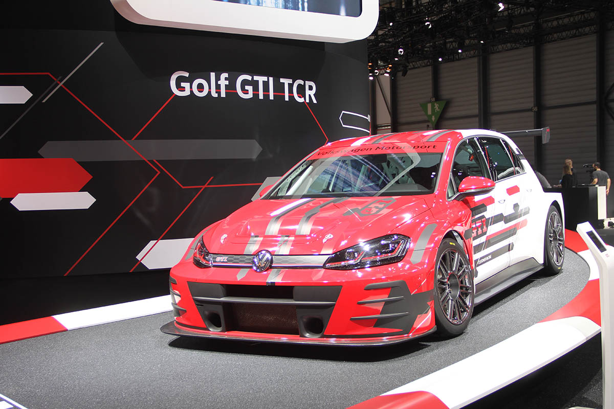 معرض جنيف للسيارات 2018 - 037.jpg