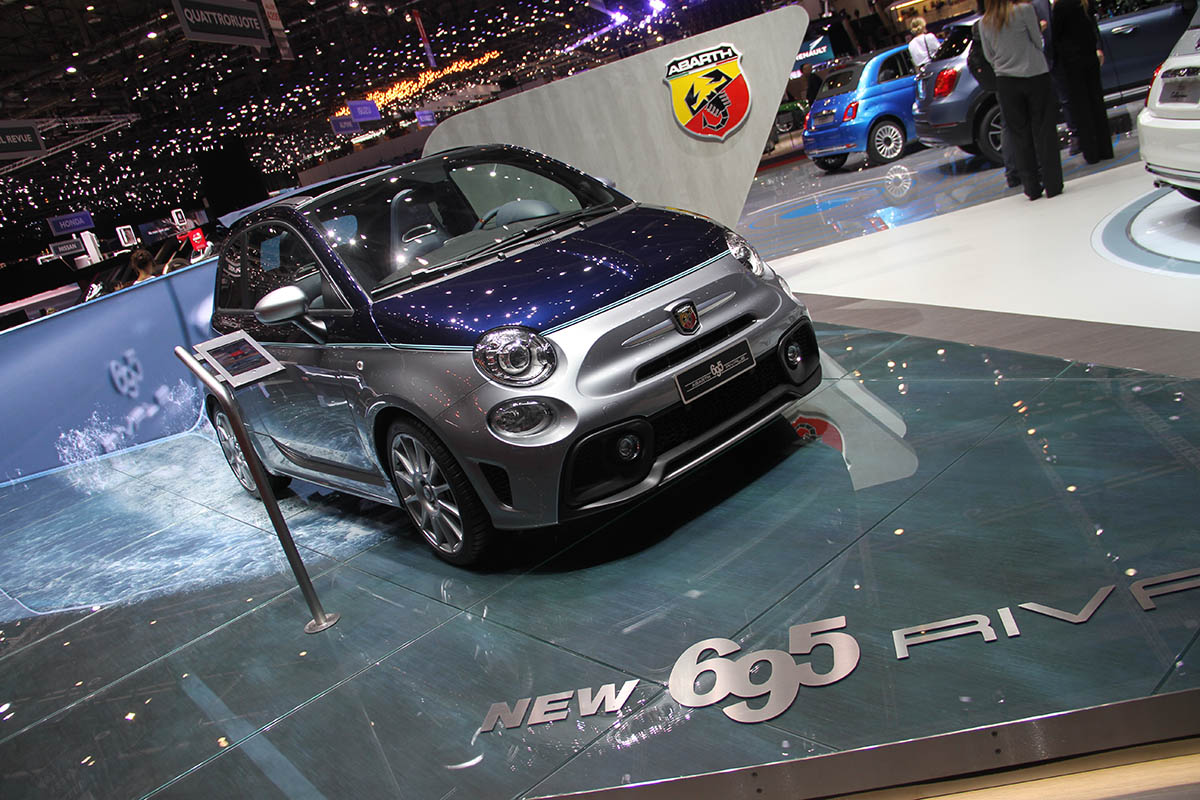 معرض جنيف للسيارات 2018 - 065.jpg