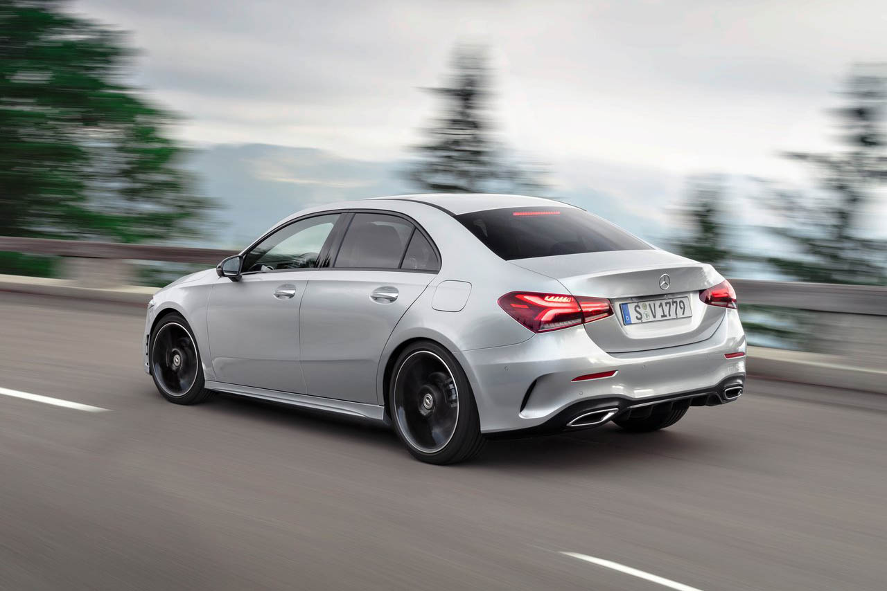 مرسيدس ايه كلاس سيدان (4).jpg