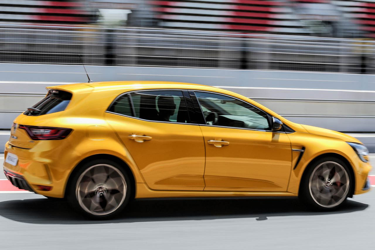 رينو ميجان RS تروفي 2019 (4).jpg