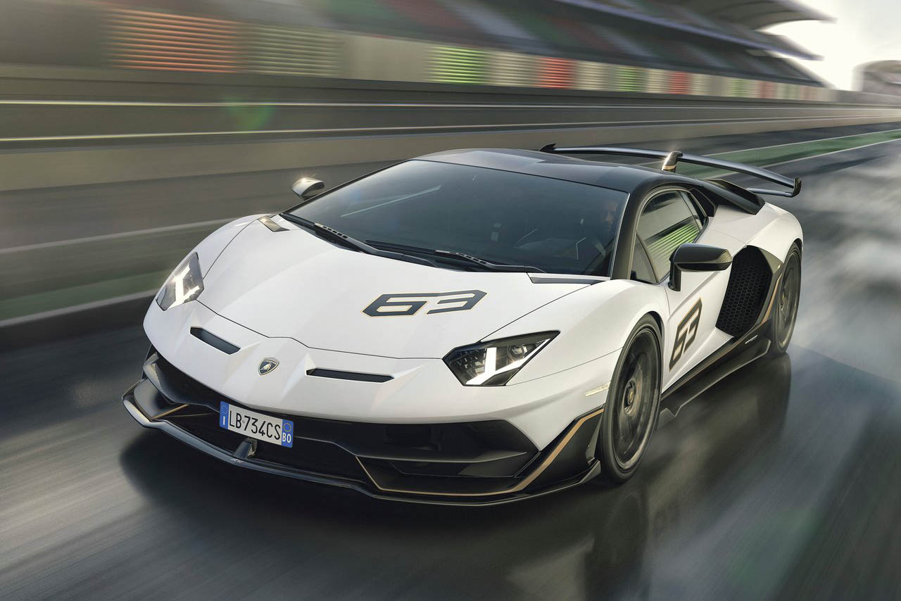 لامبورجيني افنتادور SVJ 2019 (5).jpg