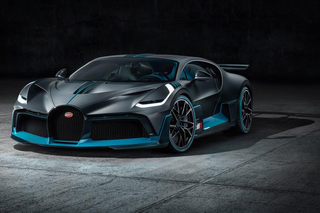 بوجاتي ديفو 2019 (1).jpg